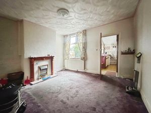 Dining Room- click for photo gallery